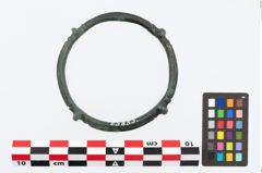 Foto von Bronzevierknotenarmring (NHMW-PRAE-023853)